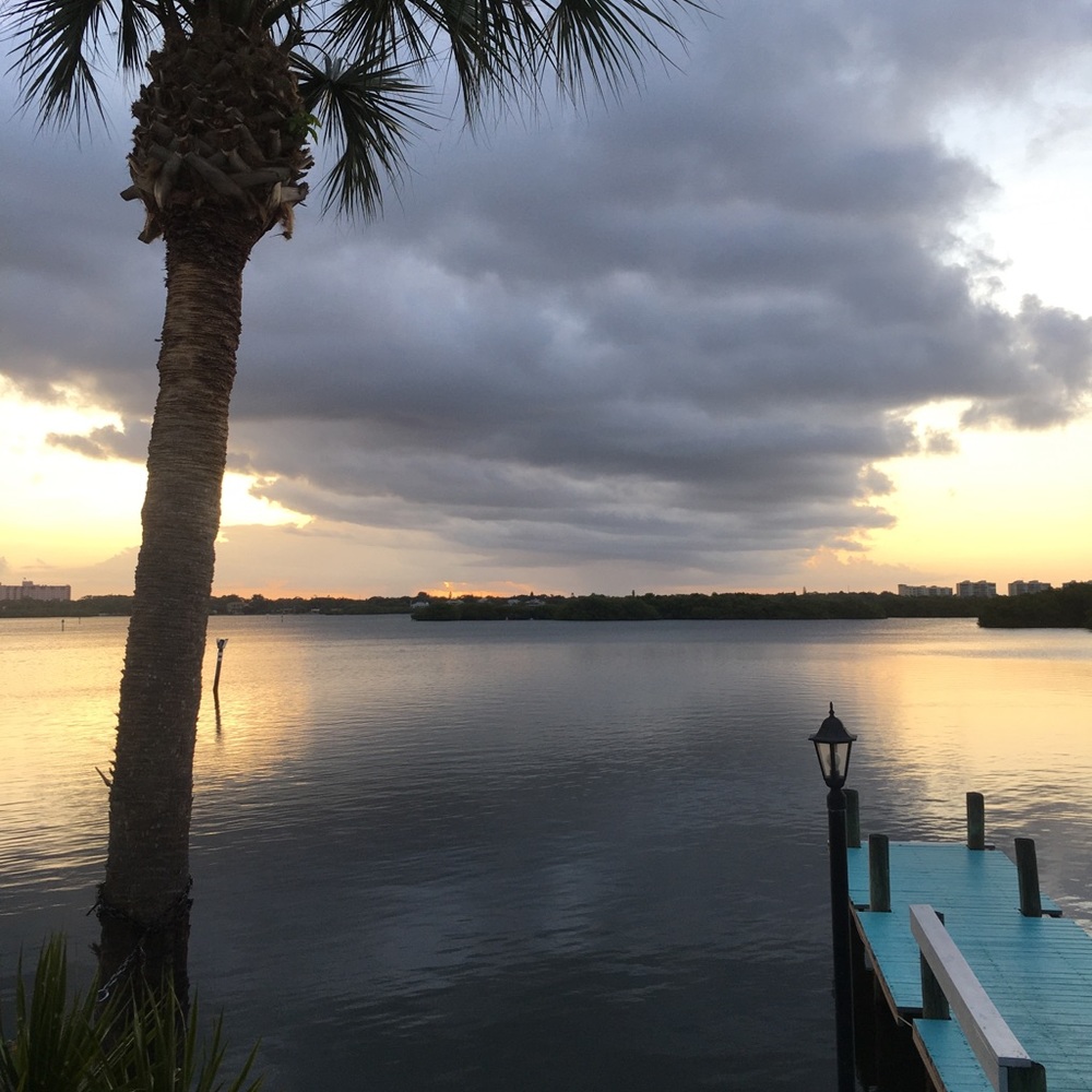 Meet your Posher, Beverly